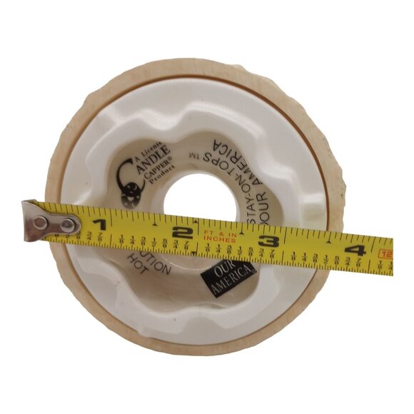 Yankee Candle Our America Large Jar Candle Topper Christmas Carol Singers Dog - Picture 10 of 16